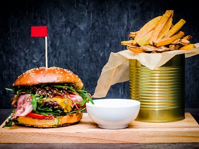 U Pavouka signature dishes Mildly Spicy Boar Goulash
Beef Burger
Roast Sausages